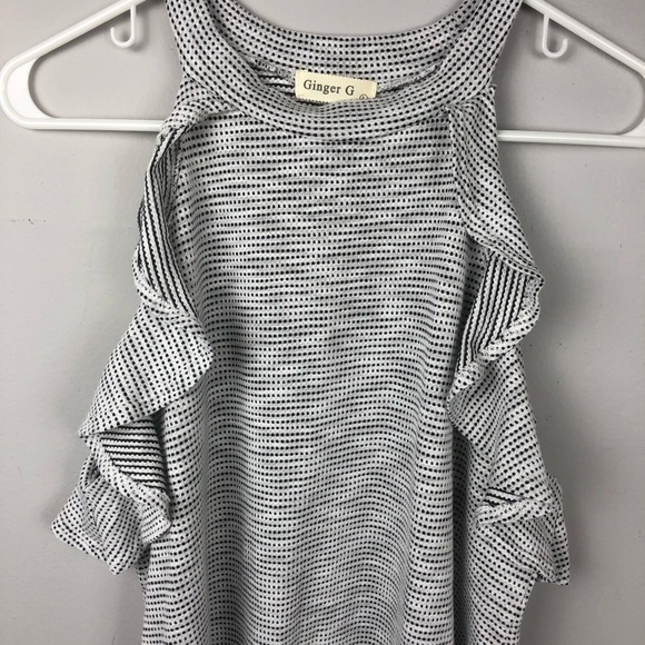 Ginger G Ruffle Top - Picture 2 of 5